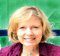 picture of Ann Racuya-Robbins